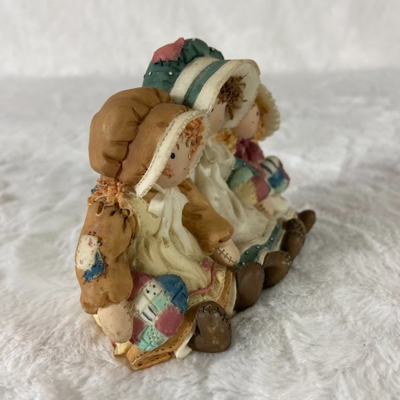 Down Petticoat Lane A Friend Is Someone Who Knows You By Heart Collectible 1997 - Picture 2 of 7